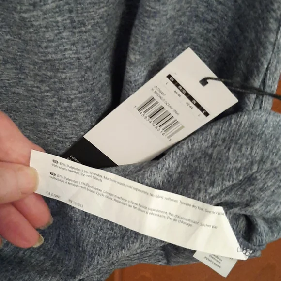 Crop Top - Picture 5 of 6